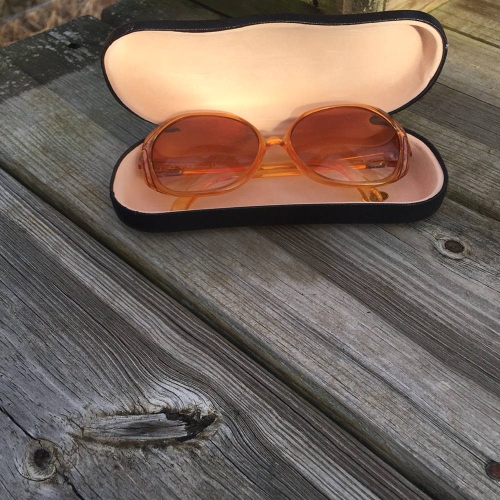 🕶 Authentic Christian Dior Sunglasses 🕶
